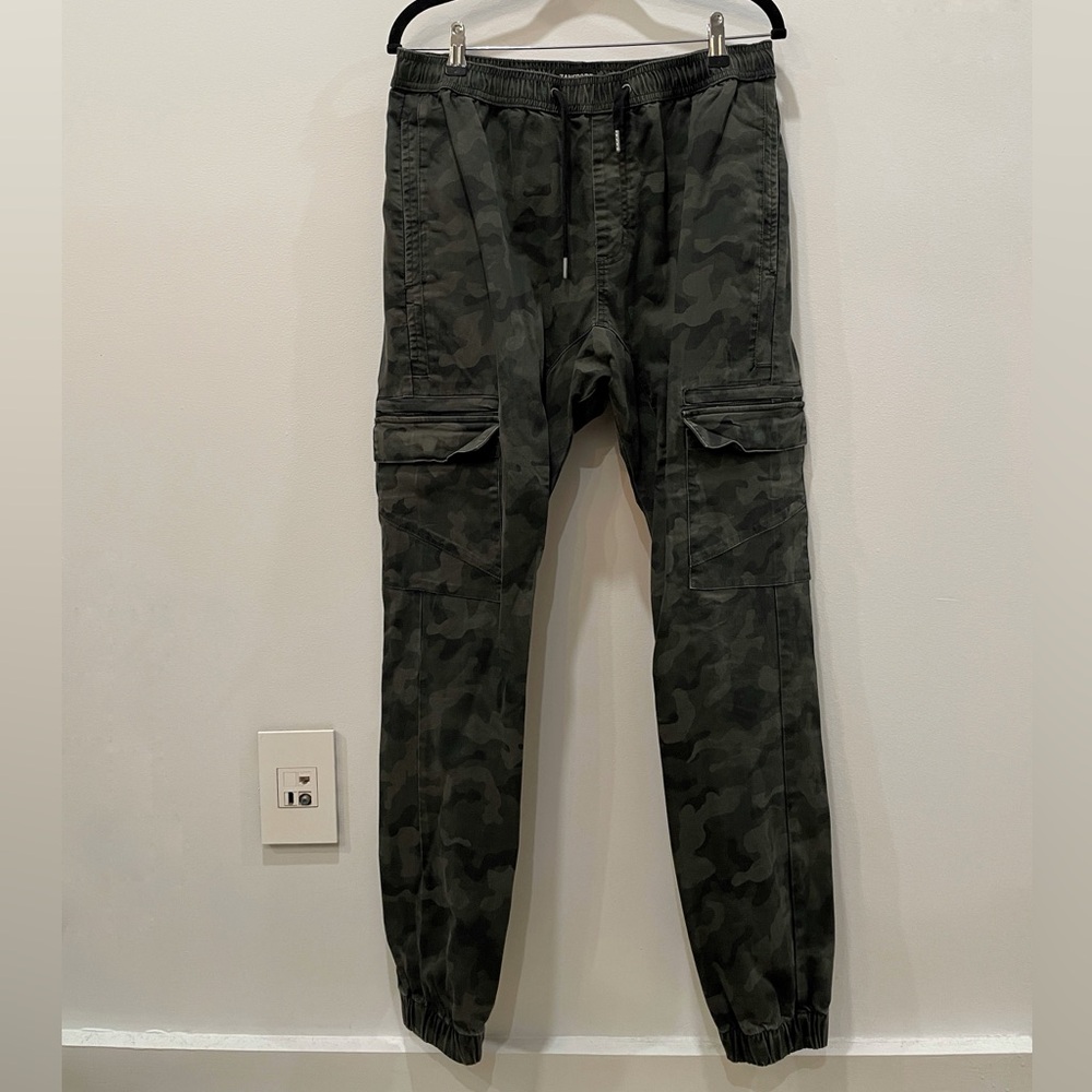 Zanerobe Sureshot Lightweight Cargo Jogger Dark Camo